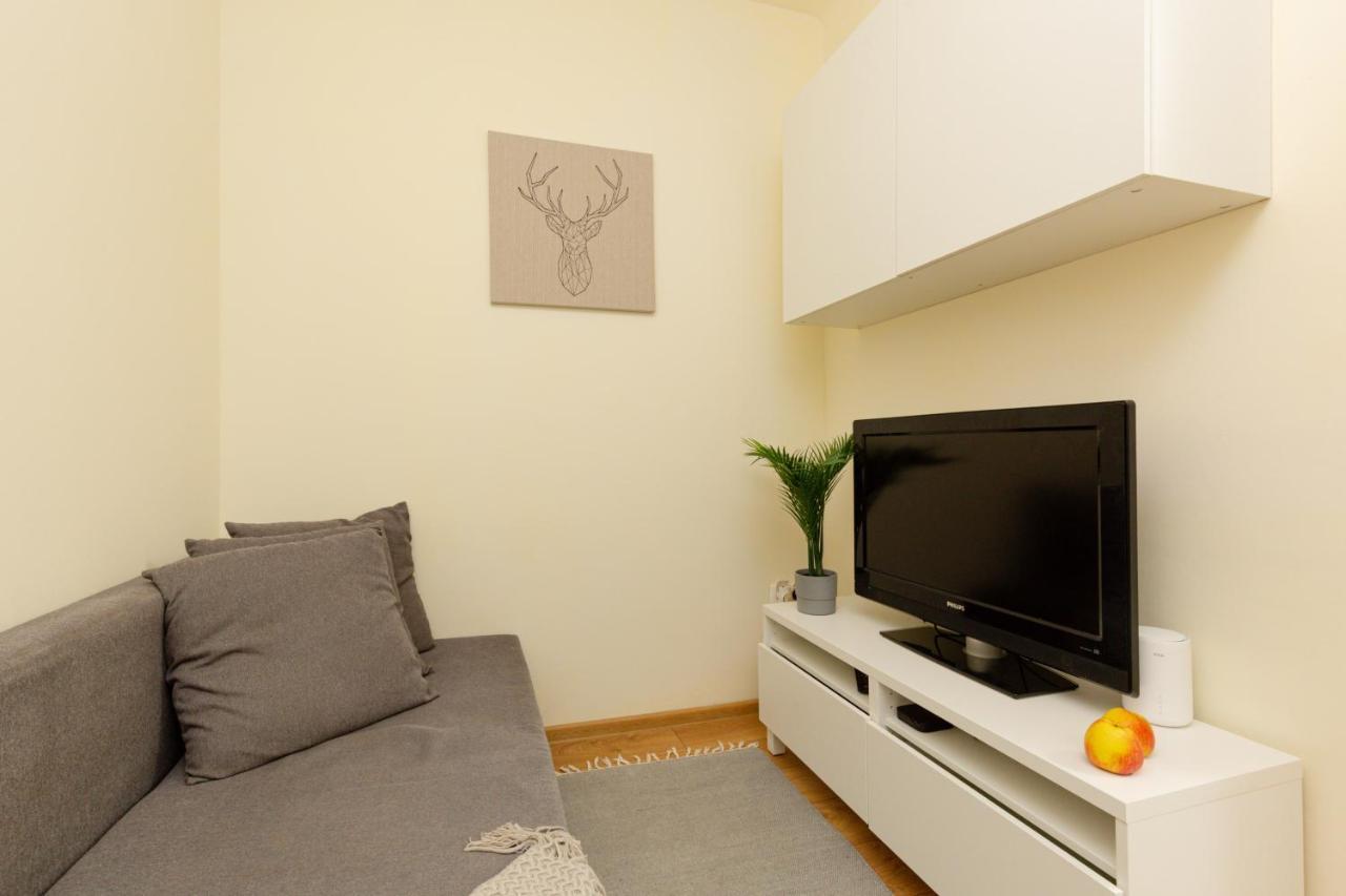 Micro Apartment Miaczynska By Noclegi Renters Βαρσοβία Εξωτερικό φωτογραφία